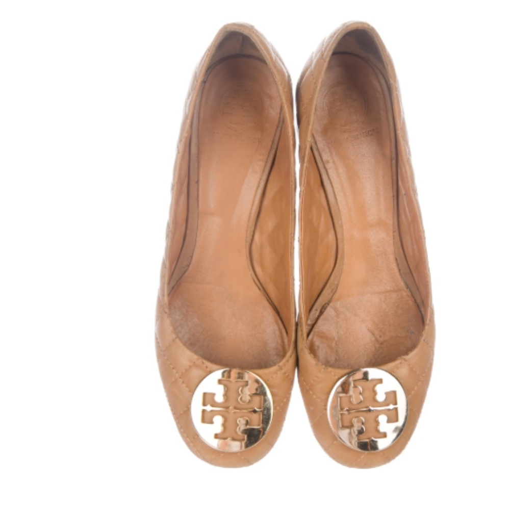 SOLD- Tory Burch Quilted Camel Flats